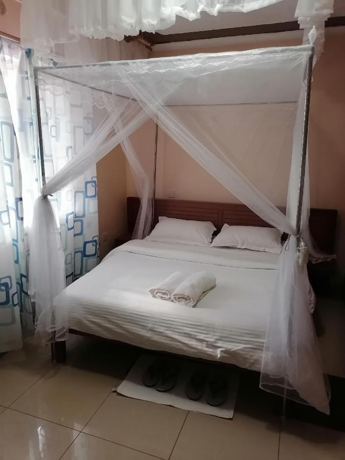 Easy Sleep Guesthouse Kitale Kültér fotó