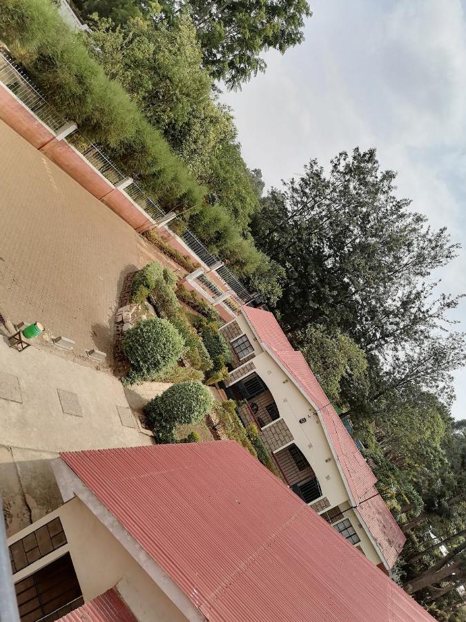 Easy Sleep Guesthouse Kitale Kültér fotó