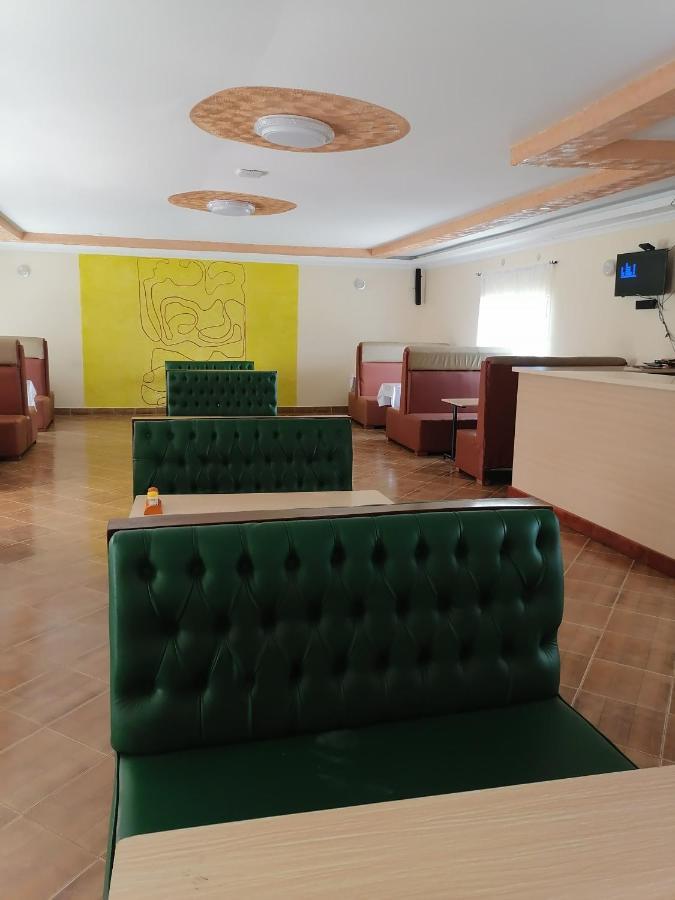Easy Sleep Guesthouse Kitale Kültér fotó