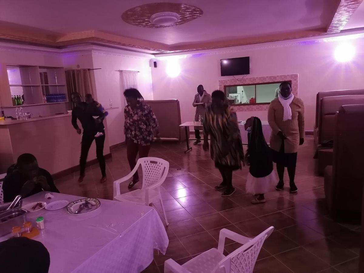 Easy Sleep Guesthouse Kitale Kültér fotó