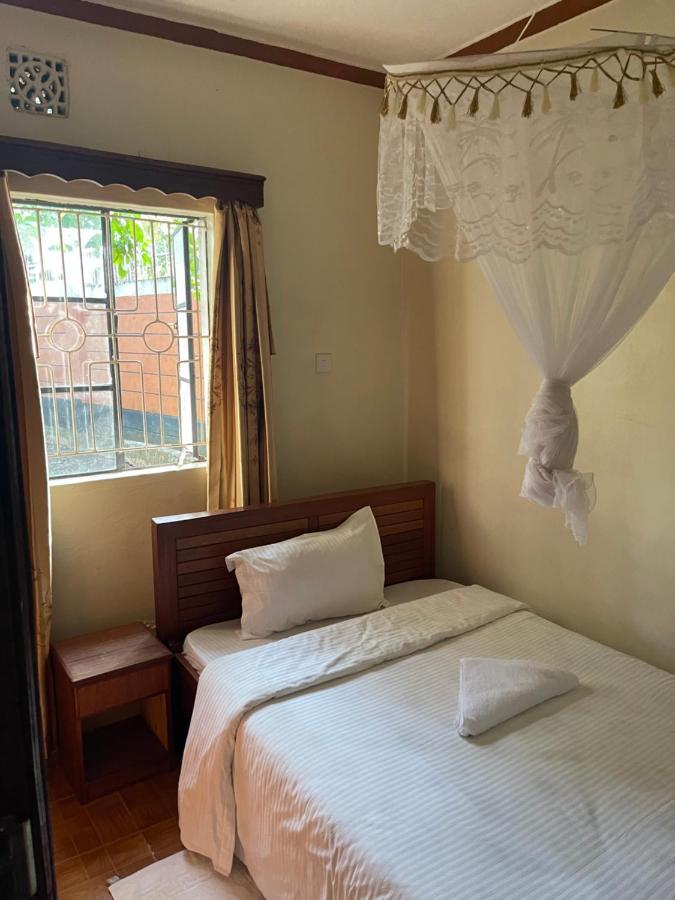 Easy Sleep Guesthouse Kitale Kültér fotó