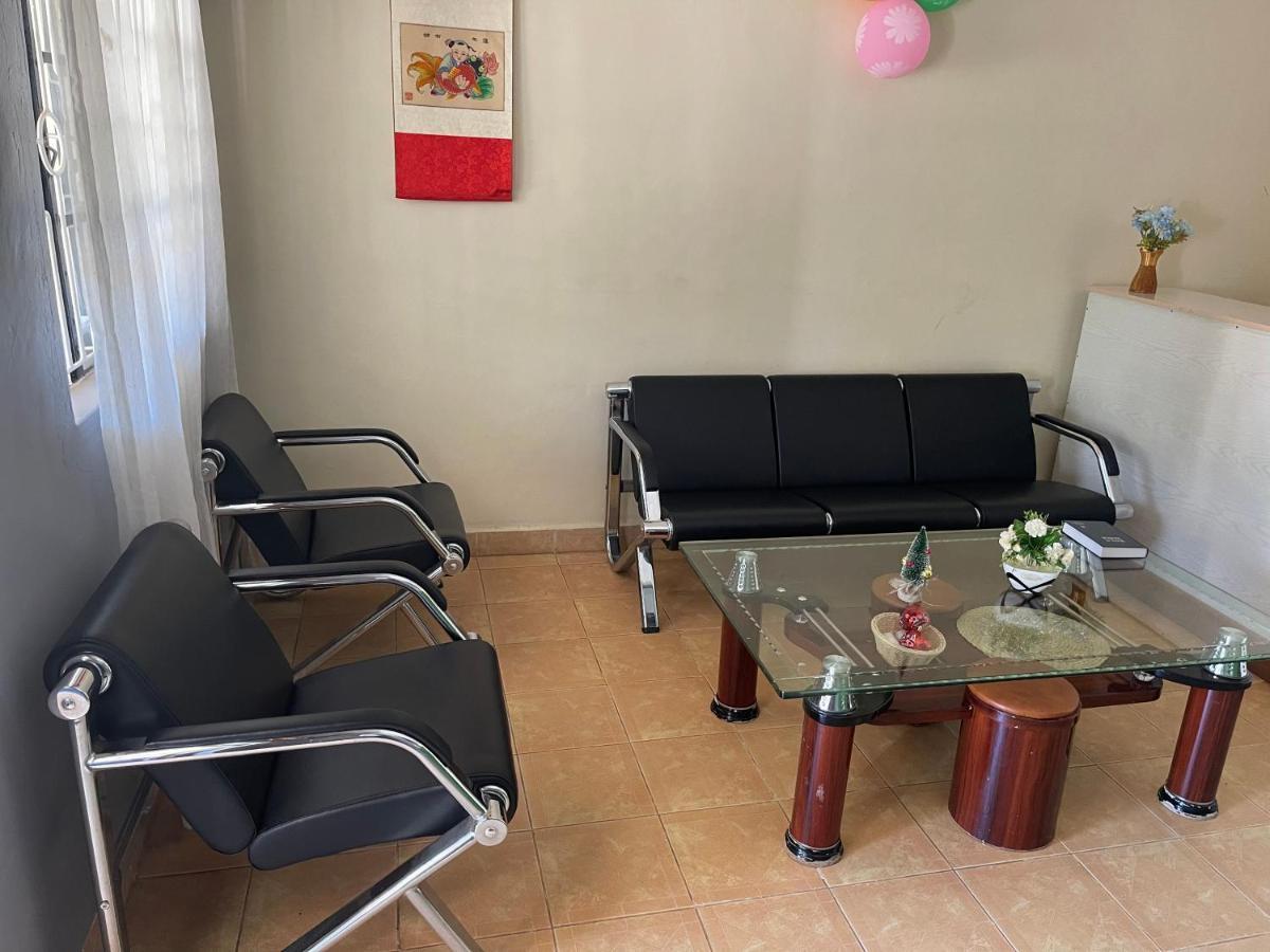 Easy Sleep Guesthouse Kitale Kültér fotó