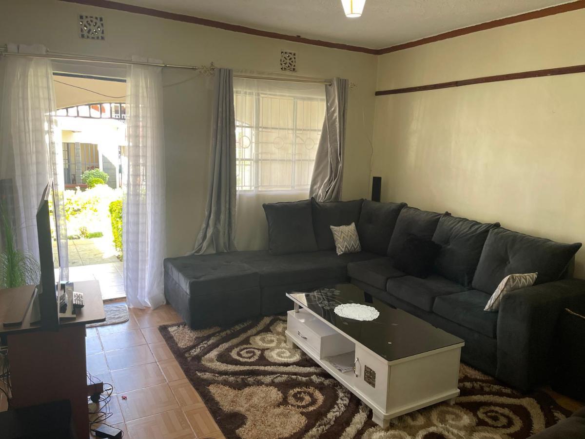 Easy Sleep Guesthouse Kitale Kültér fotó