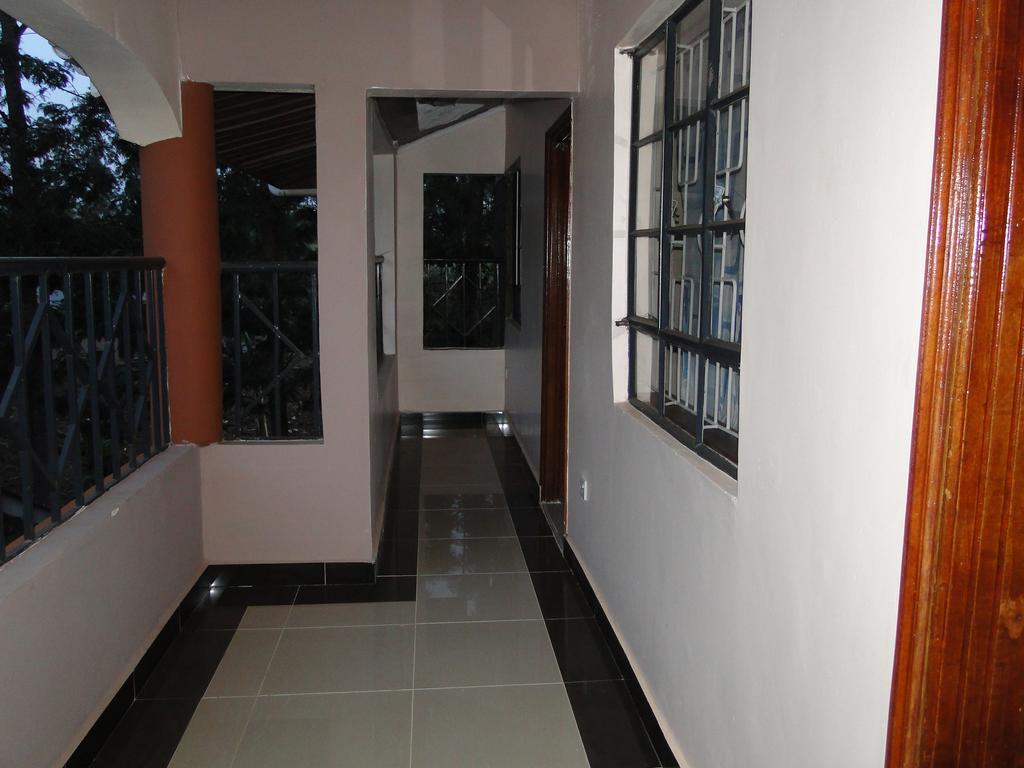 Easy Sleep Guesthouse Kitale Kültér fotó
