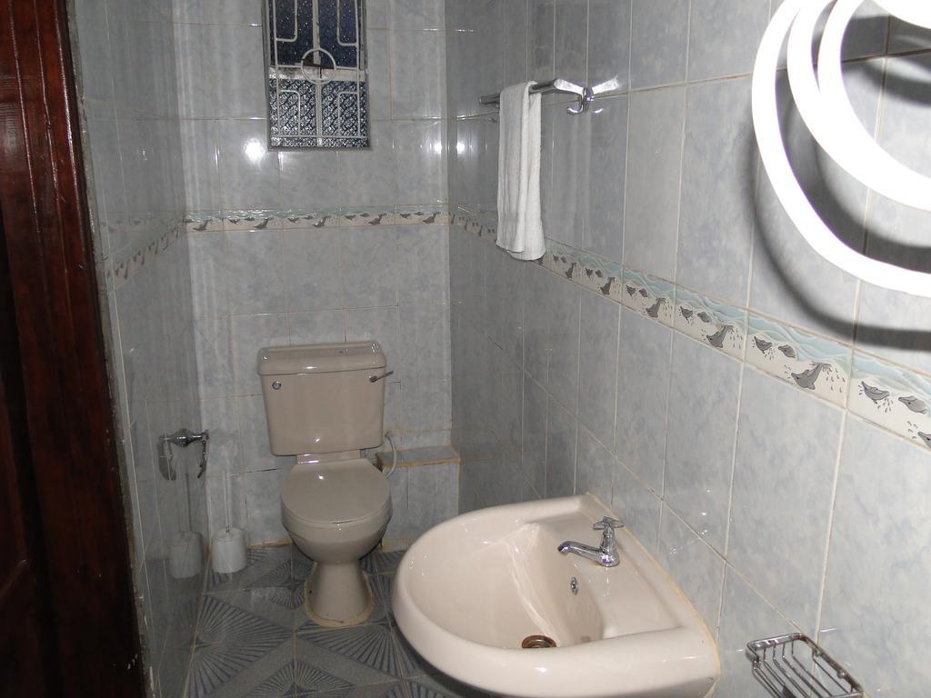 Easy Sleep Guesthouse Kitale Kültér fotó