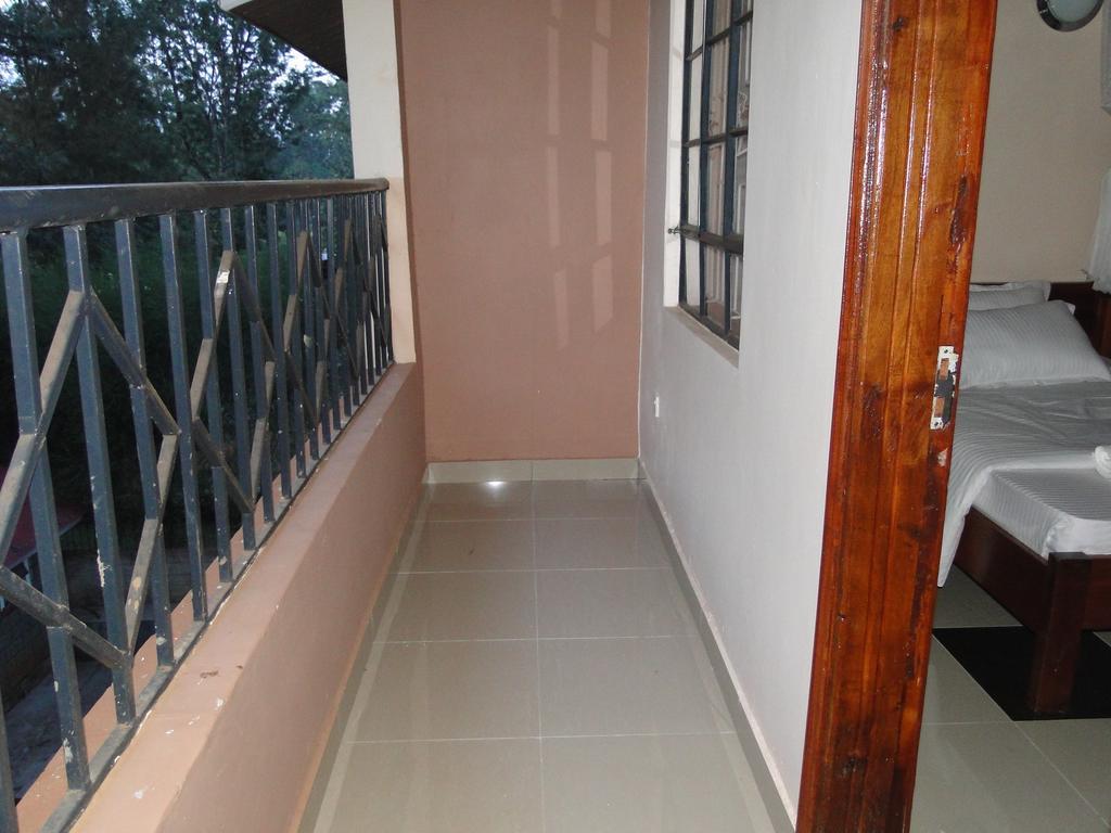Easy Sleep Guesthouse Kitale Kültér fotó